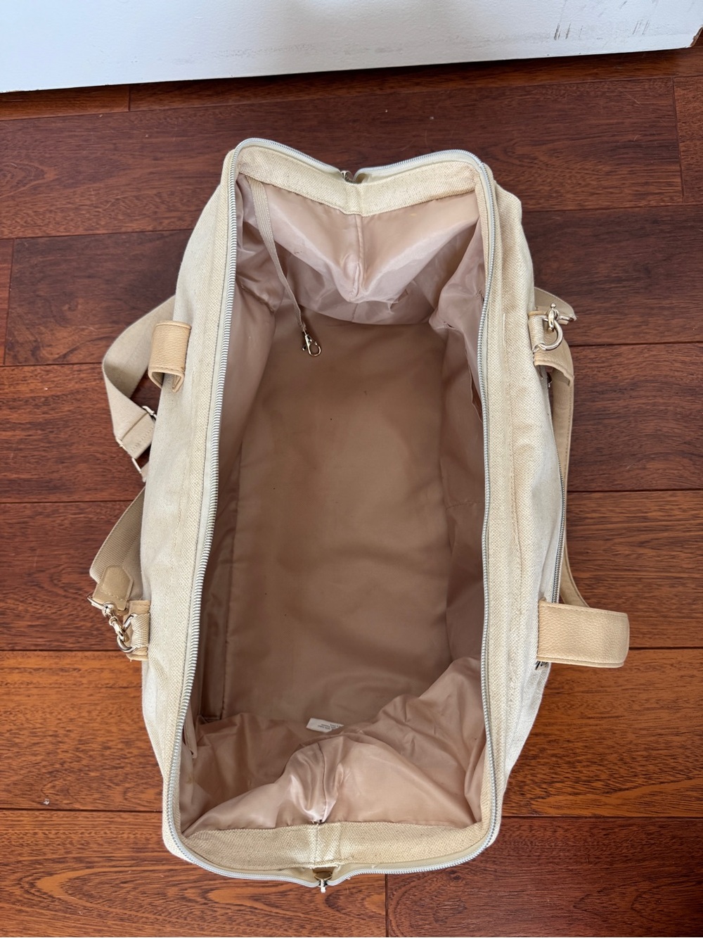 BÉIS Original Canvas Weekender Bag | Travel Carry-On with Bottom Compartment - Picture 9 of 15